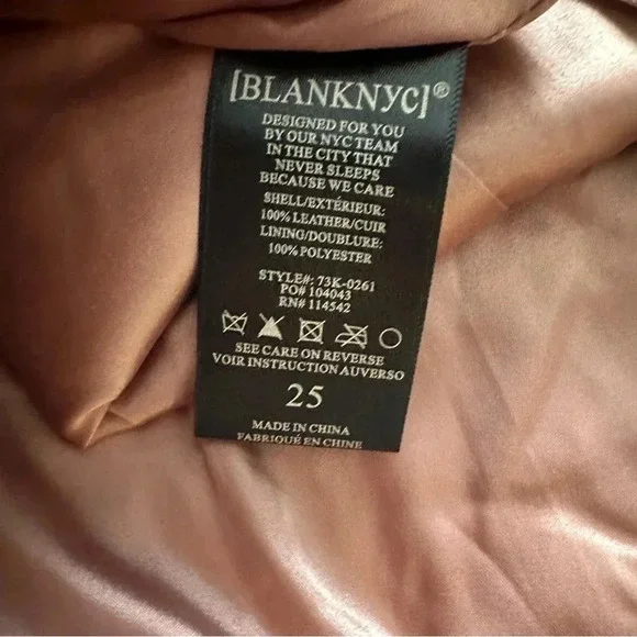 Blank NYC suede mini skirt blush pink size 25 - Picture 7 of 10